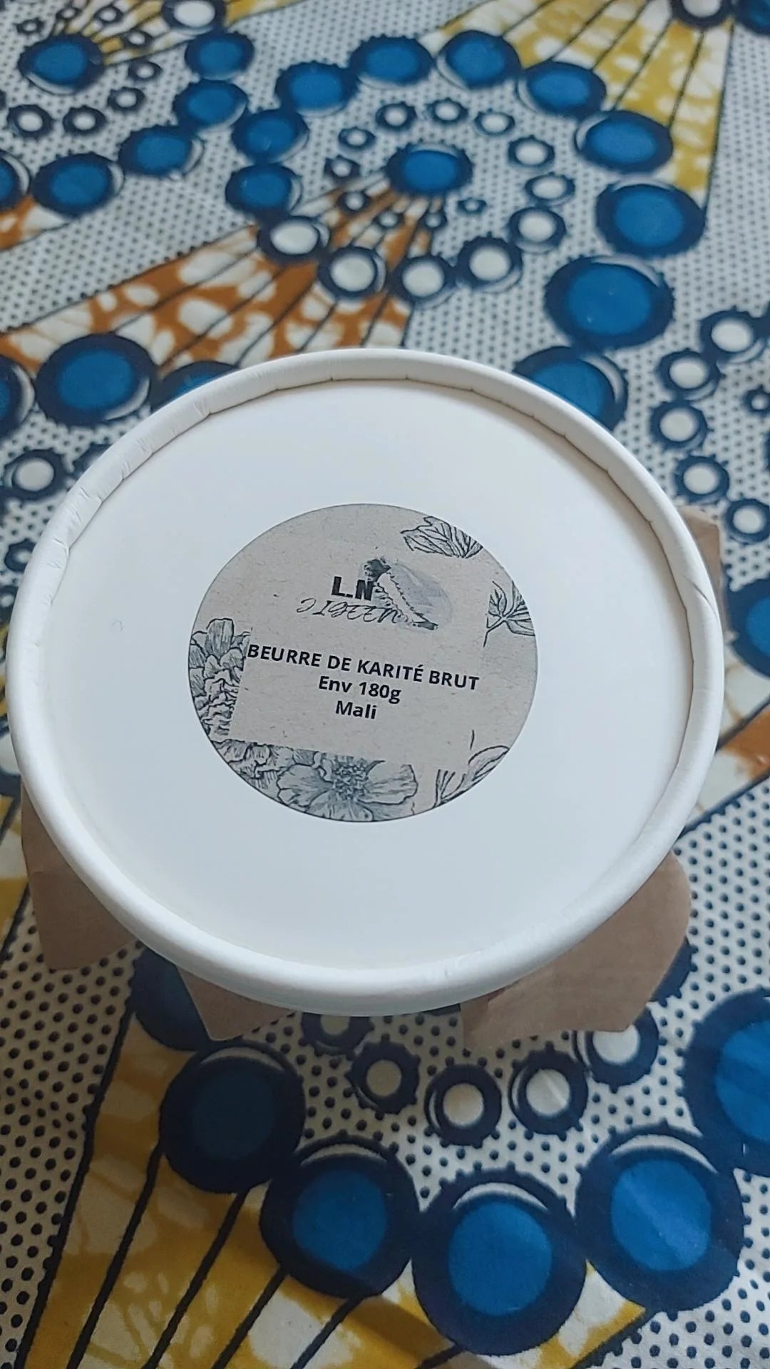 “Discover the Secret of Softness: Raw Shea Butter!”