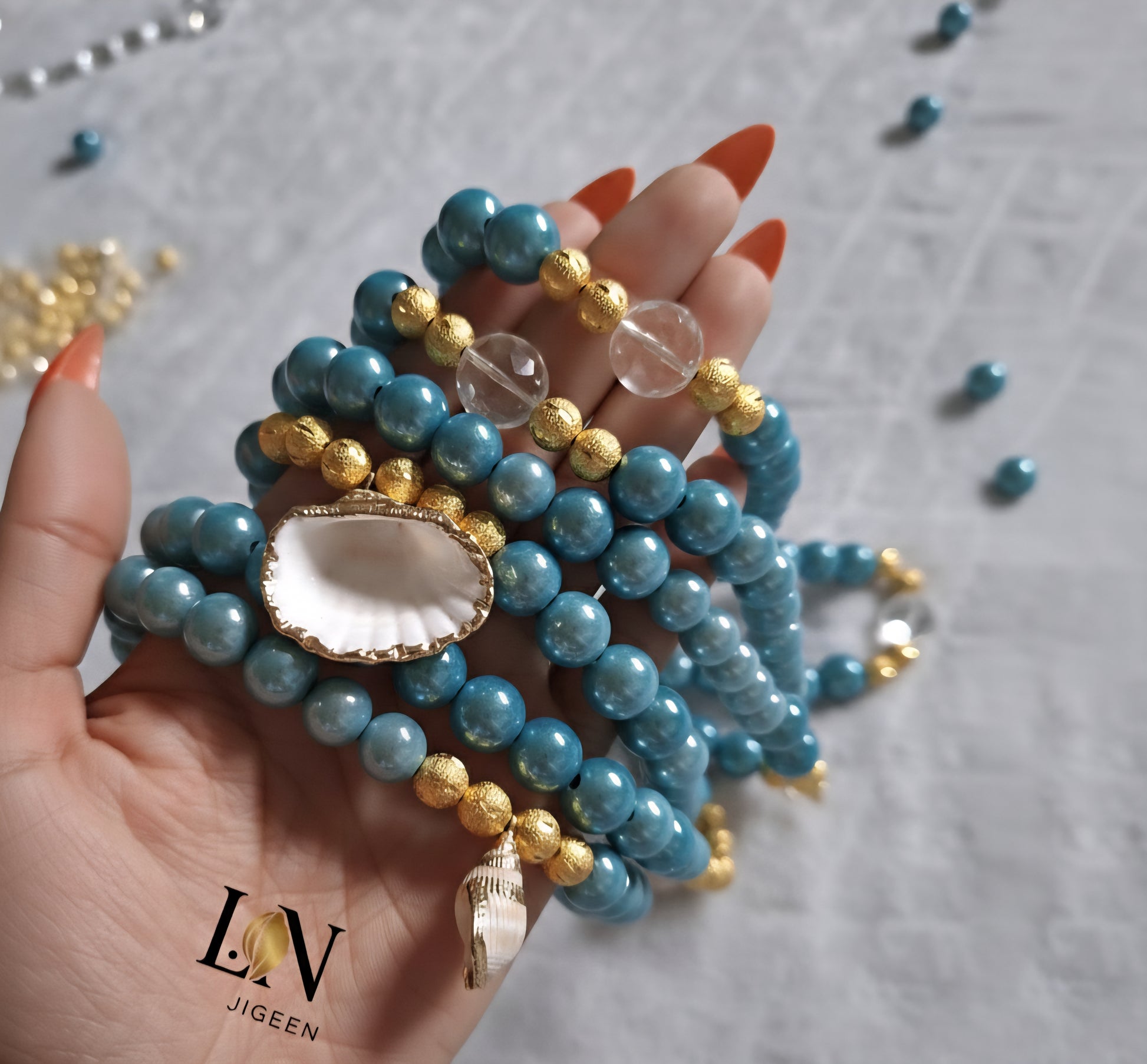 Création Unique : Perles de Reins "Évasion Marine" L.N JIGEEN | Chaîne de Taille Coquillages & Turquoise