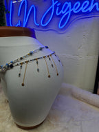 Bijou de Corps "L’OBÉISSANTE" – Parure de Taille "Patron, Humide je suis" | Chaîne de Hanches Artisanale Unique