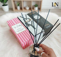 Élégance Parfumée : Transformez Votre Espace avec notre Diffuseur à Bâtonnets - L.N Jigeen 
