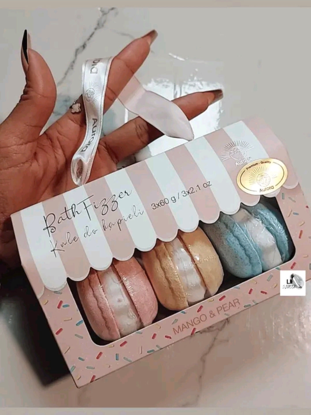 Plongez dans la Douceur : Coffret de Bombes de Bain Macaron Effervescentes