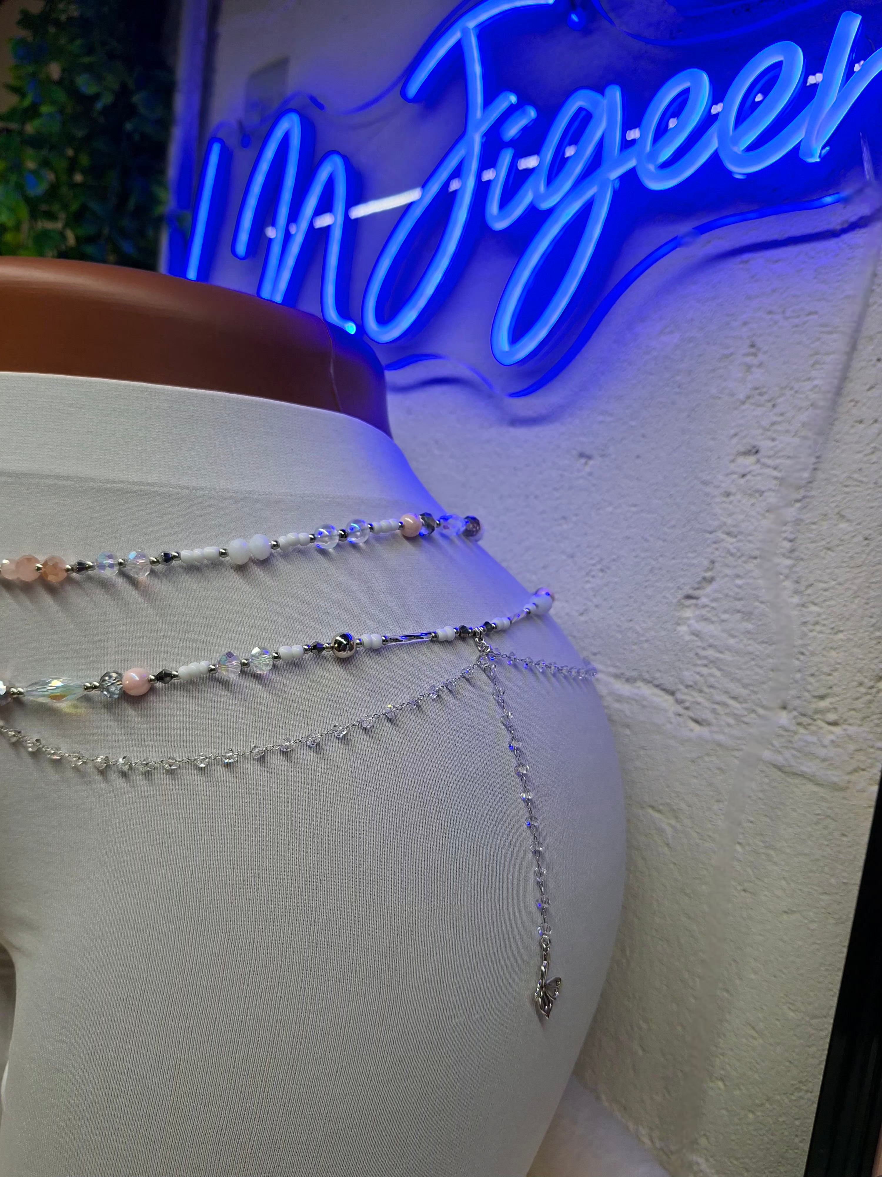 Bijou de Corps "LA SOUMISE" – Parure de Taille Érotique "Daddy, Lèche-moi" | Chaîne de Hanches & Fessier Unique Fait Main